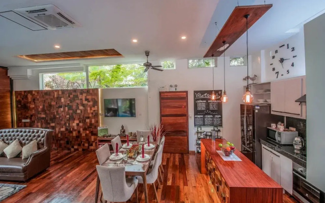 Villa Eternal, Private Pool, 3 Floors & Rooftop Terrace