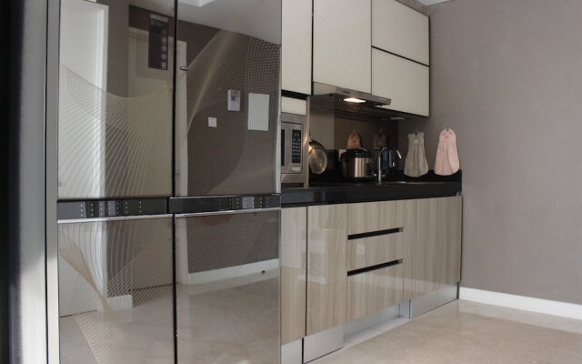 Gorgeous 1Br Apartment At Landmark Residence Near 23 Paskal