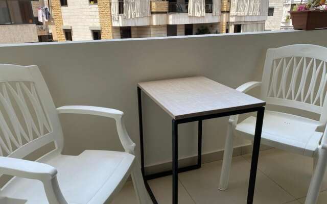 Dolphin Apt in Beirut Metn With 24h Electricity