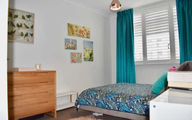 Bright 1 Bedroom Apartment In Surry Hills