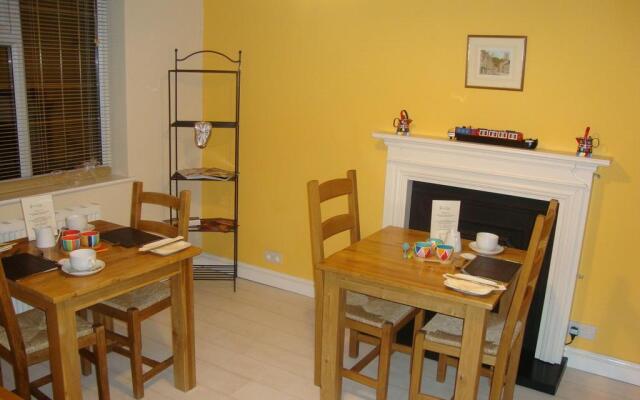 Canal View Bed and Breakfast
