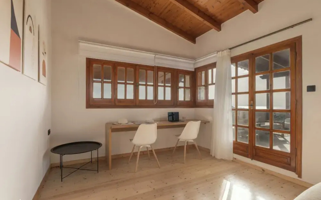 Ami Manoir Villa