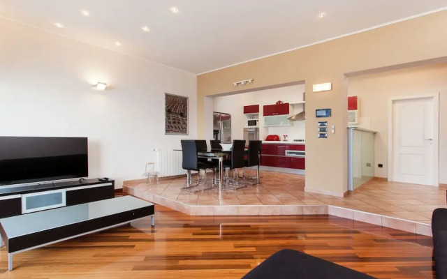 Modern Apartment in Podstrana with Hot Tub