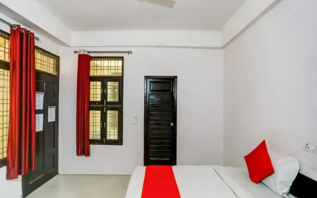 Oyo 84164 Nayra Residency(Grg2381)