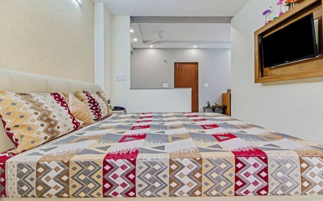 Palette - Orchid Residency