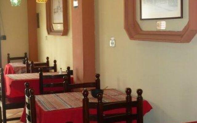 Hotel Quetzali