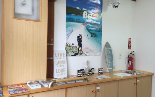 L House Naha