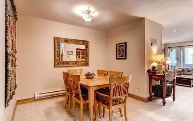 Ski Hill by Pinnacle Lodging