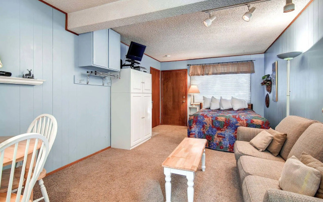 Breckenridge Park Meadows by Ski Country Resorts