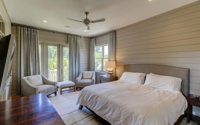 305 Carolina Boulevard