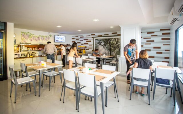 Triple B Boutique Residence
