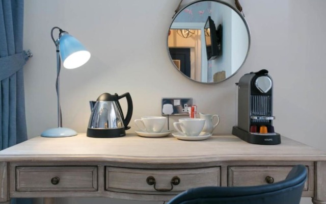 The Farmhouse at Mackworth