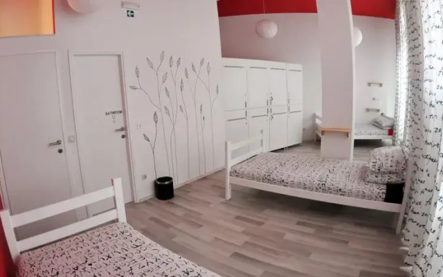 Underground Hostel