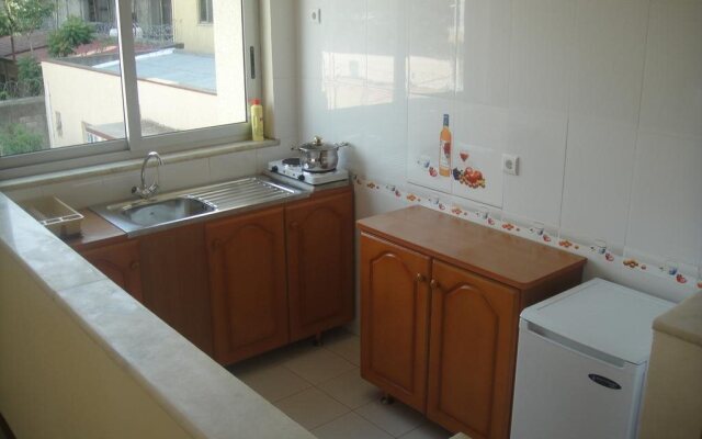 Tazina Guest House
