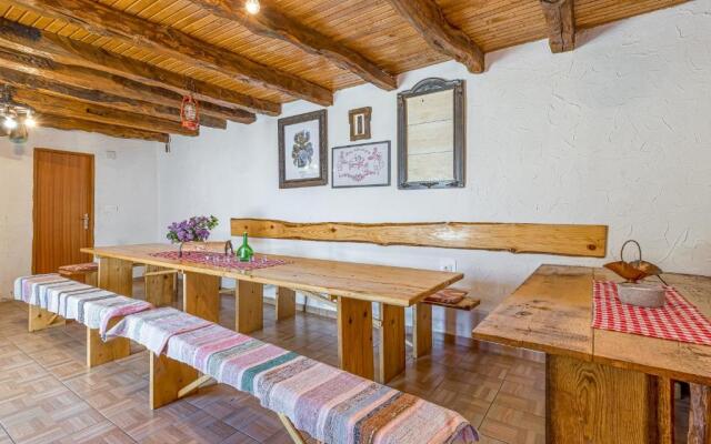 Mountain House Rukavina