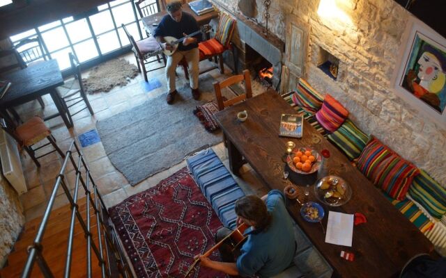 Anemi country cottage inn