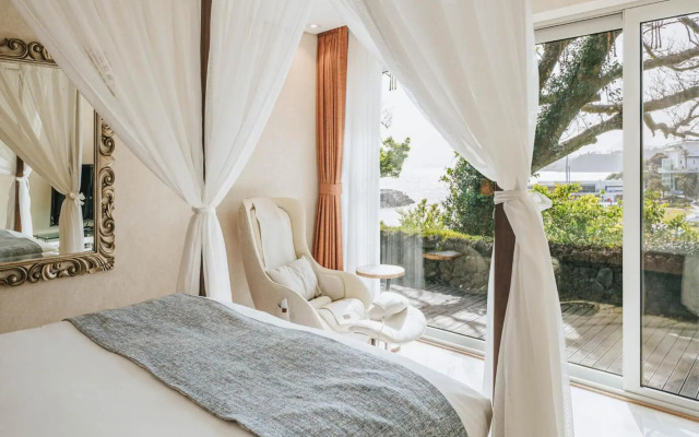 Seaes Hotel & Resort