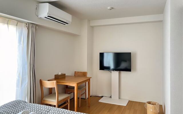 NALY. TENMA AFP Apartment