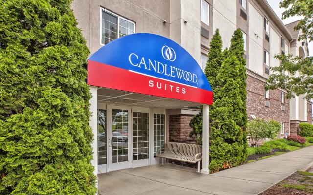 Candlewood Suites Indianapolis by IHG