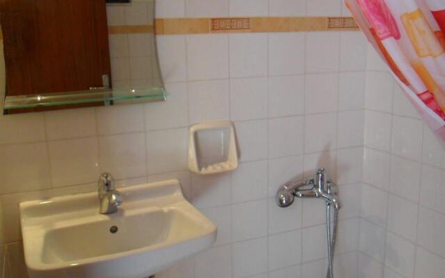 Marilena Apartments & Studios