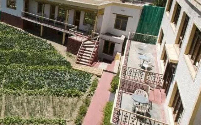Sia La Guest House
