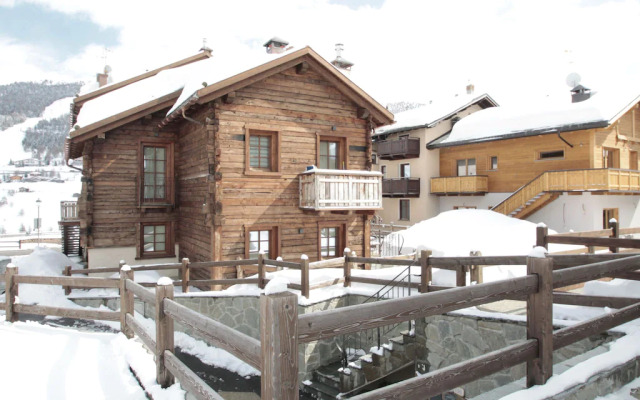 Modern Holiday Home in Livigno Italy near Ski Area