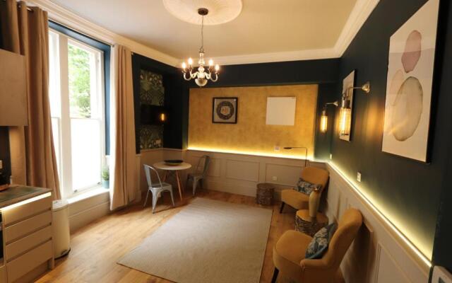 Alma Apartments In A Perfect Location