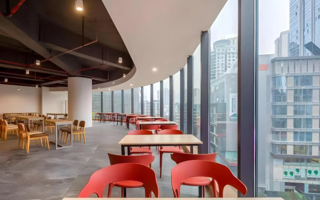 Rezen Select Hotel (Chongqing Jiefangbei)