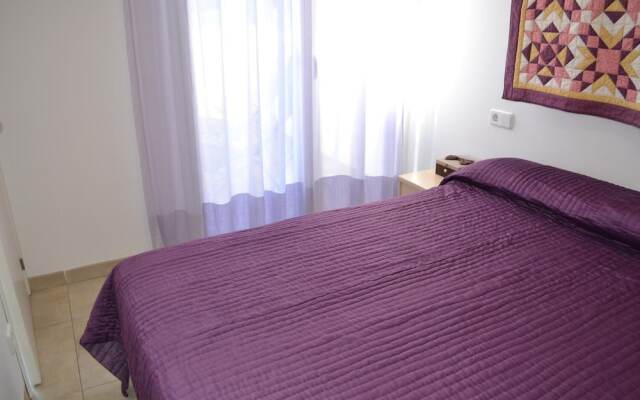 Cau Del Llop 4