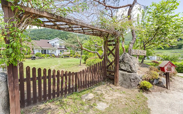 Yangpyeong Green Garden Pension