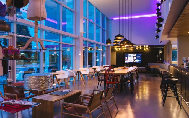 MOXY Munich Airport