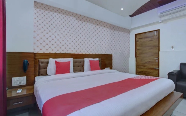 Sharan Residency by OYO Rooms