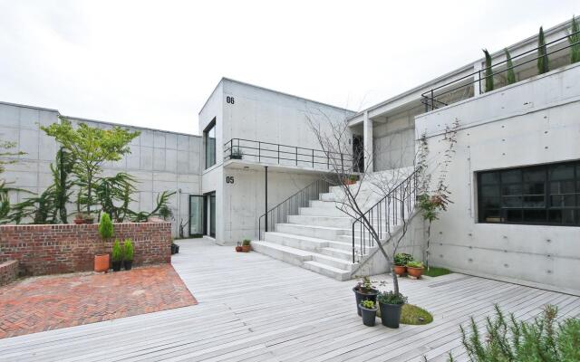 Gangneung KN HOUSE