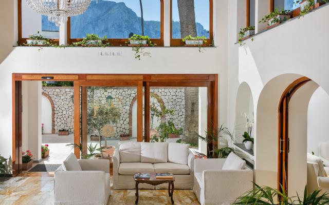 Hotel Syrene