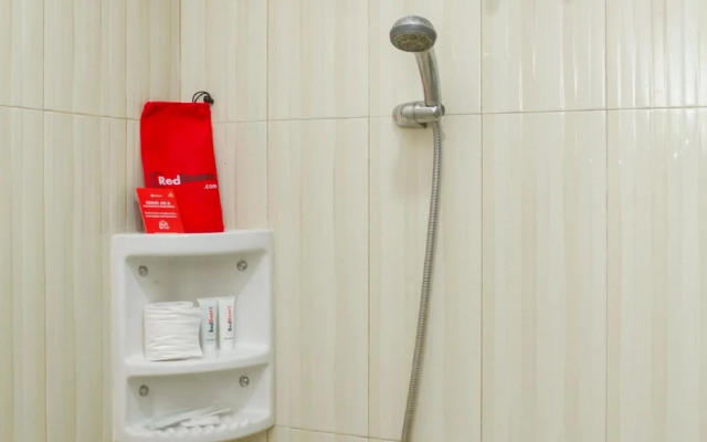 RedDoorz @ Malabar Street