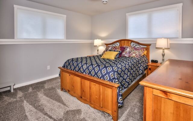 Rosie's Retreat - 4 Br Home