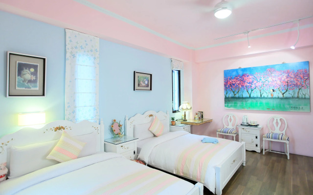 Errantry Lodge & Studio