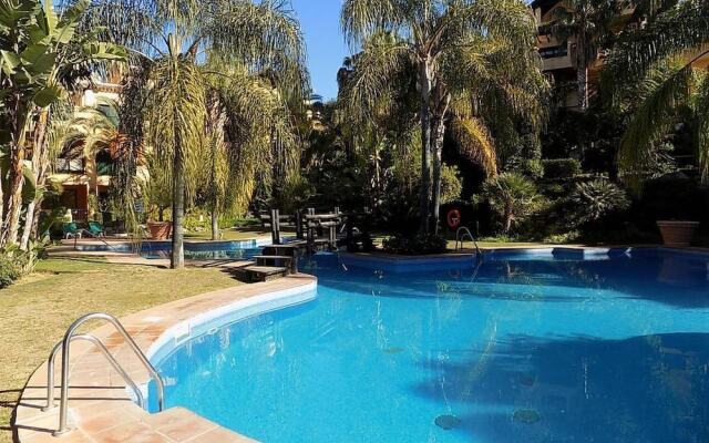 Stunning El Campanario Apt - Pool View