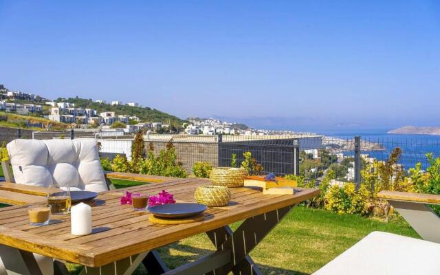 3 Bedroom Villa With Great View Close To Yalikavak Marina