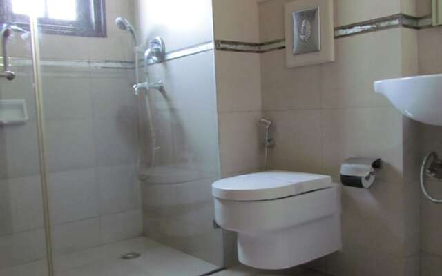 Crown Residence