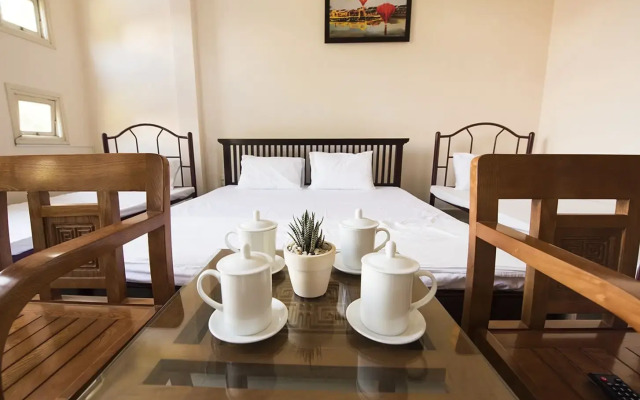 Three Palms Homestay