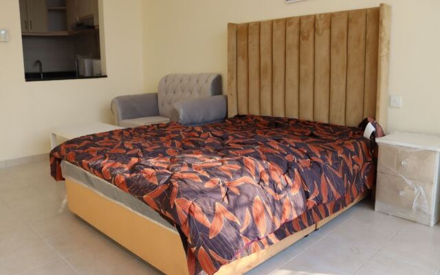 Beautiful Furnished Studio With Close Kitchen