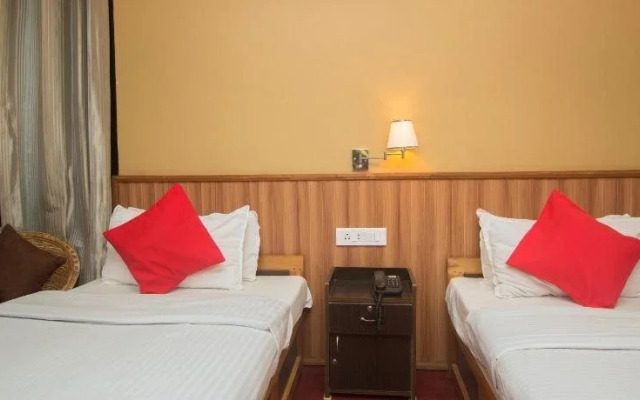 OYO 29329 Lookboong Hotel