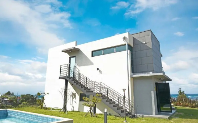 Jeju Dalkompoolvilla