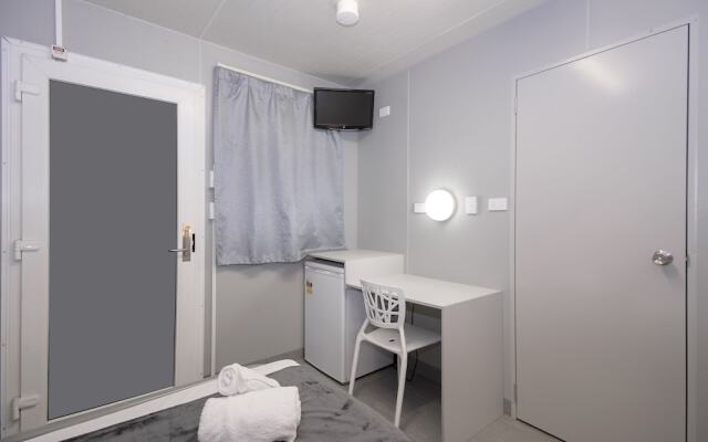 Lake Kawana Accommodation