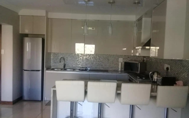 8 Sleeper Villa and 4 Sleeper Flatlet