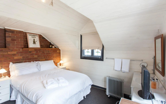 94 Highett - Inner City Period Home – Guest Rooms – Melbourne