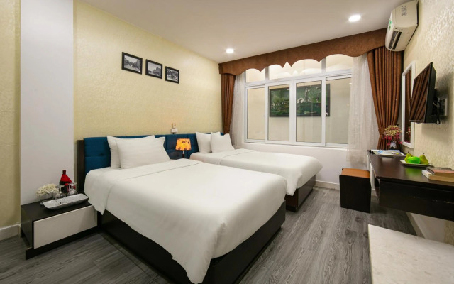 Dream Central Hotel