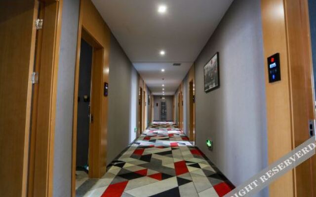 Shangkeyou Hotel Weixian county weici park)
