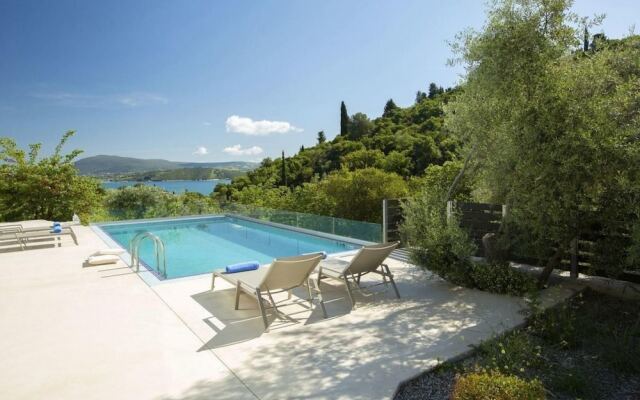 Villas Harriet - With Sea View and Near the sea